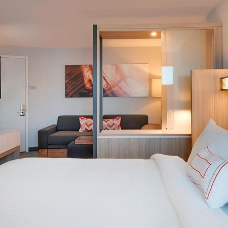 Springhill Suites By Marriott Hampton Portsmouth Extérieur photo